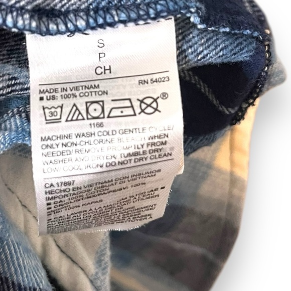 Flannel Plaid Boyfriend Shirt Small - Picture 7 of 7